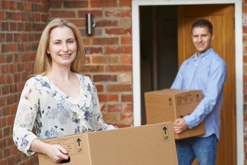 Efficient loading techniques during a move in Crystal Palace